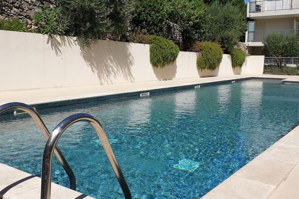 Appartement 2 Pers, Terrasse, Piscine, Parking Saint-Rémy-de-Provence Εξωτερικό φωτογραφία
